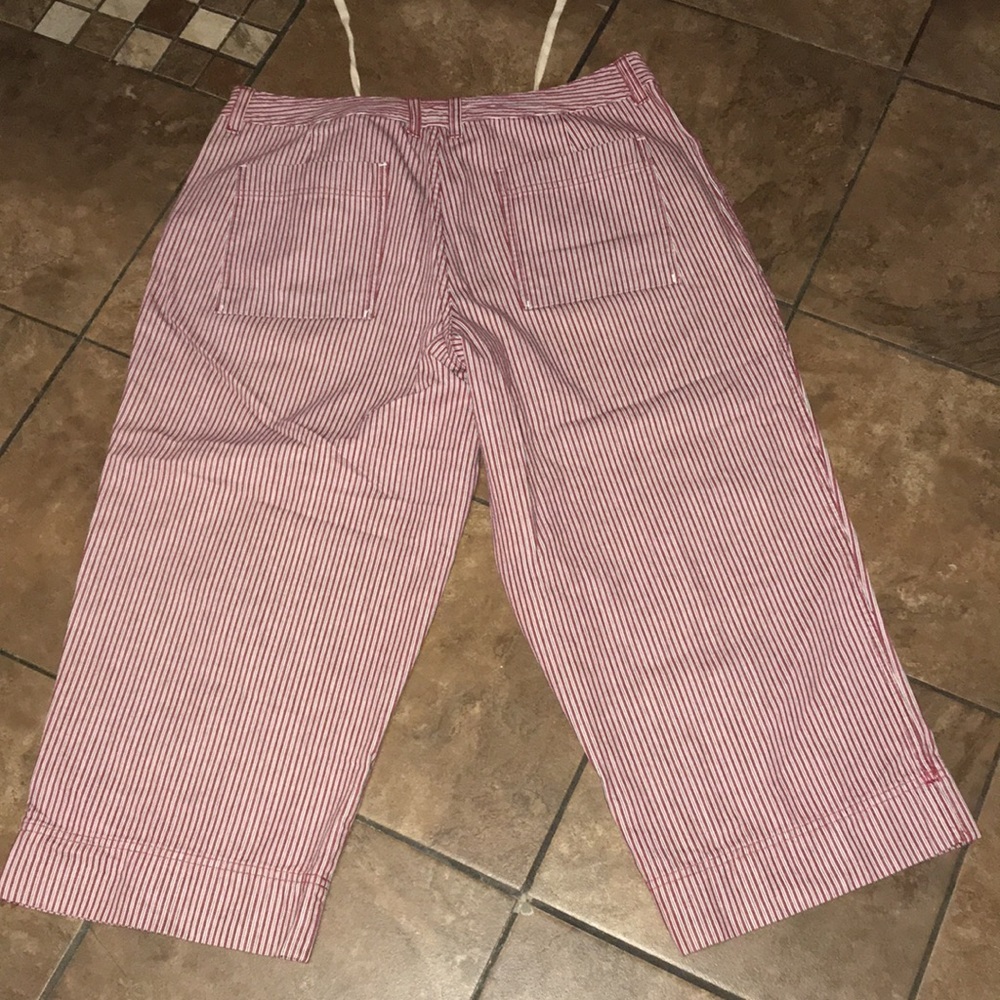 NWOT Women’s Lee Capris - Picture 6 of 8